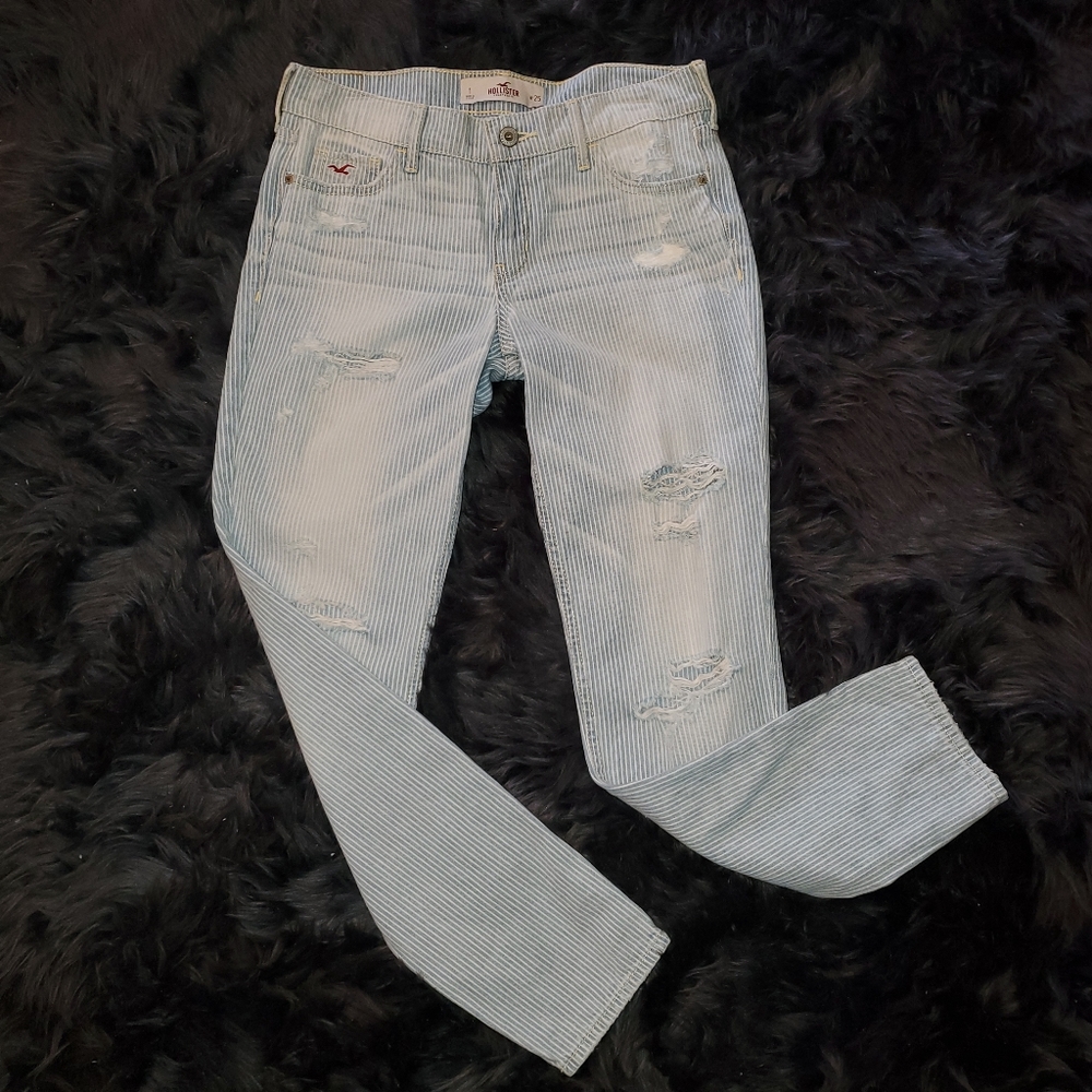 Hollister pin stripe cropped fit jeans size 25